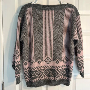 Vintage European Connection Women's Geometric Knitted Gray Pink Sweater Size M/L